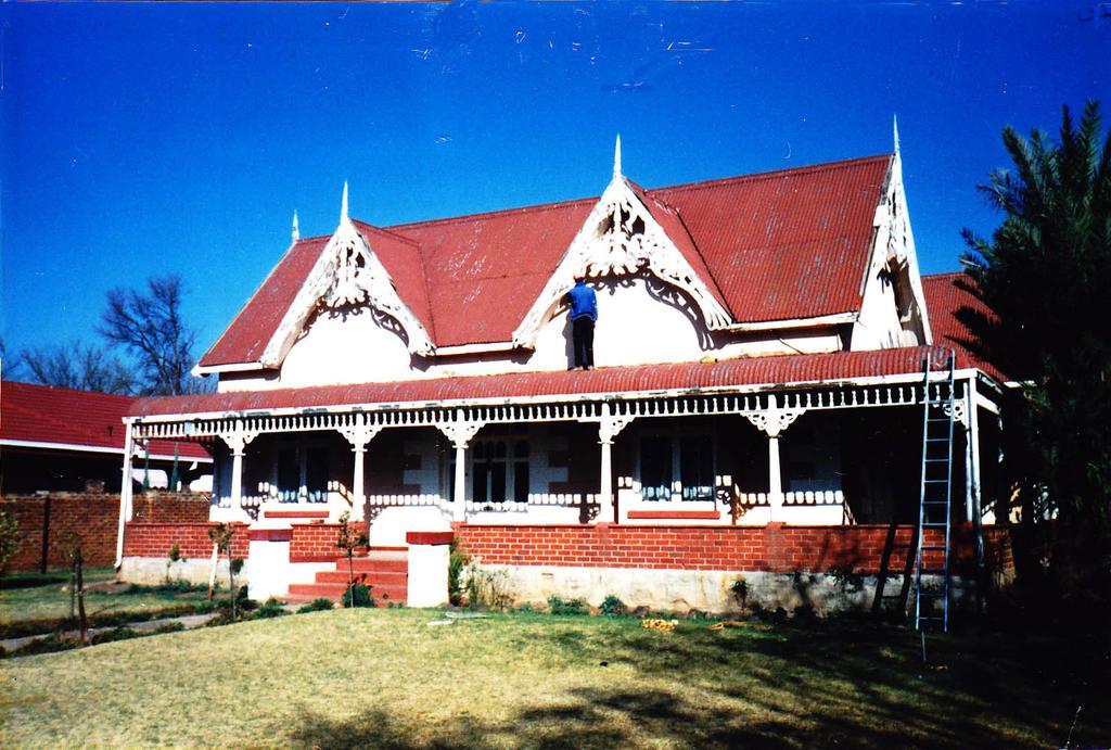 The Gables Middelburg Mpu Hotel Exterior photo